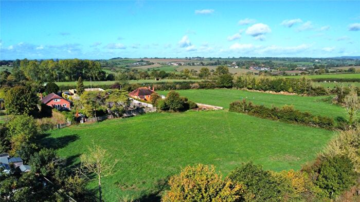 2 Bedroom Bungalow For Sale In Stour Provost, Gillingham, Dorset, SP8