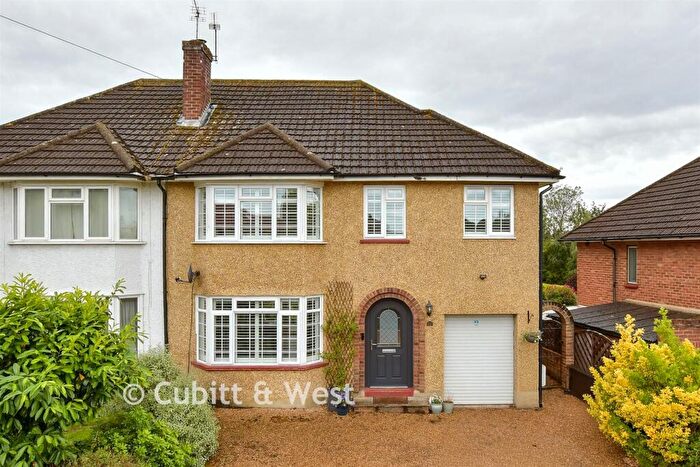 4 Bedroom Semi Detached House For Sale In Kingscroft Road, Leatherhead, Surrey, KT22