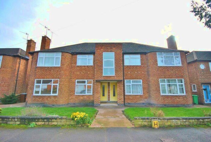 2 Bedroom Ground Flat To Rent In Redbourne Drive, Nottingham, NG8
