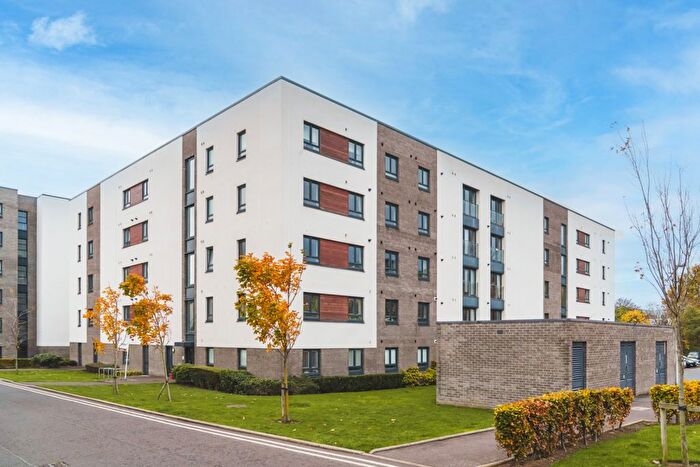 2 Bedroom Flat For Sale In / Arneil Drive, Edinburgh, EH5