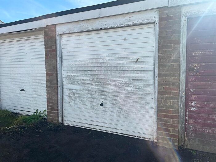 Garage / Parking To Rent In Kipling Avenue, Goring-By-Sea, Worthing, BN12