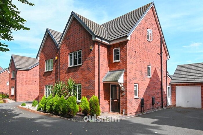 4 Bedroom Semi-Detached House For Sale In Bowler Road, Edgbaston, West Midlands, B16