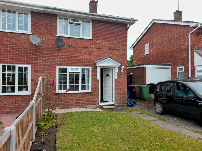 2 Bedroom House To Rent In Cartwright Drive, Gnosall, ST20