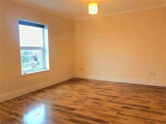 1 Bedroom Flat To Rent In Ilkeston Road, Heanor, Derbyshire, DE75