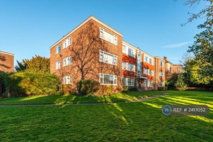 1 Bedroom Flat To Rent In Windsor Court, Bromley, BR1