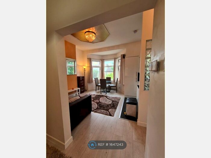 1 Bedroom Flat To Rent In Bulwer Road, London, E11