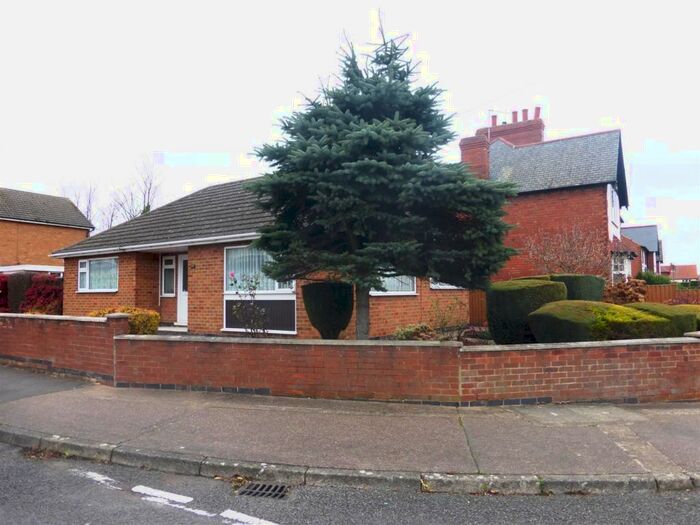 2 Bedroom Bungalow To Rent In Breedon Street, Long Eaton, Nottingham, NG10