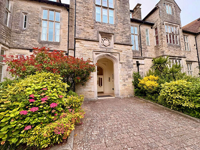 1 Bedroom Apartment For Sale In Somerleigh Road, Dorchester, DT1