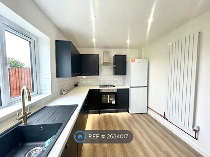 3 Bedroom Semi-Detached House To Rent In Stump Cross Lane, Swineshead, Boston, PE20