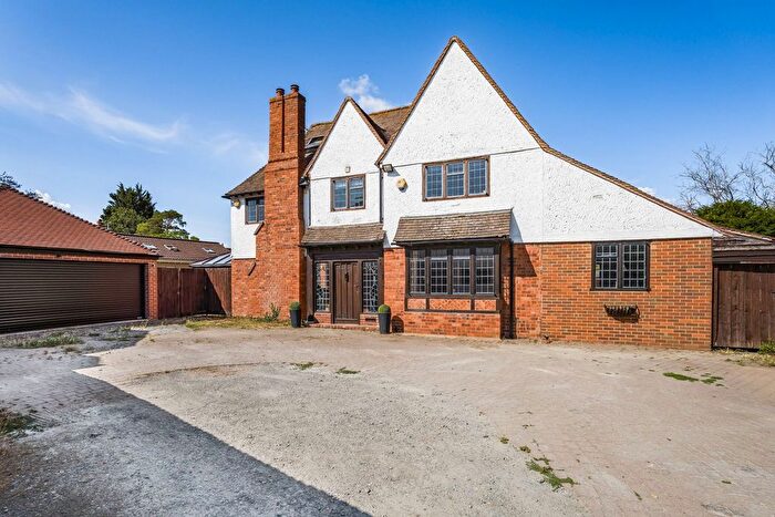 5 Bedroom Detached House For Sale In Shutter Lane, Gotherington, Cheltenham, GL52