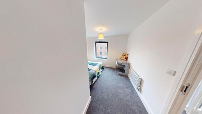 6 Bedroom Semi-Detached House To Rent In Ayr Street, Nottingham, NG7