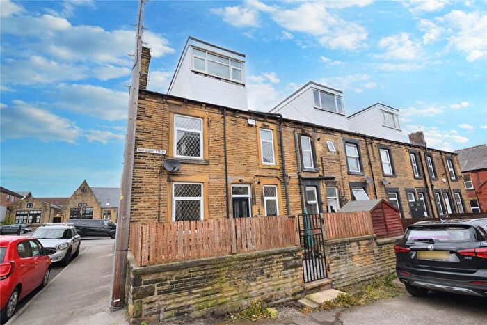 2 Bedroom Terraced House To Rent In Back School Street, Morley, Leeds, LS27