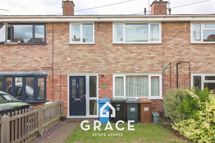 3 Bedroom Terraced House For Sale In Henniker Road, Ipswich, IP1