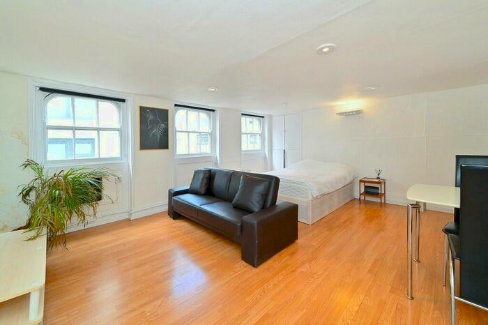 Studio To Rent In Mayfair, Marylebone, W1U