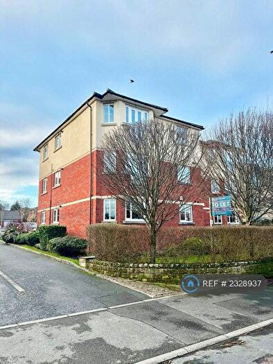 2 Bedroom Flat To Rent In Garden Mews, Harrogate, HG2