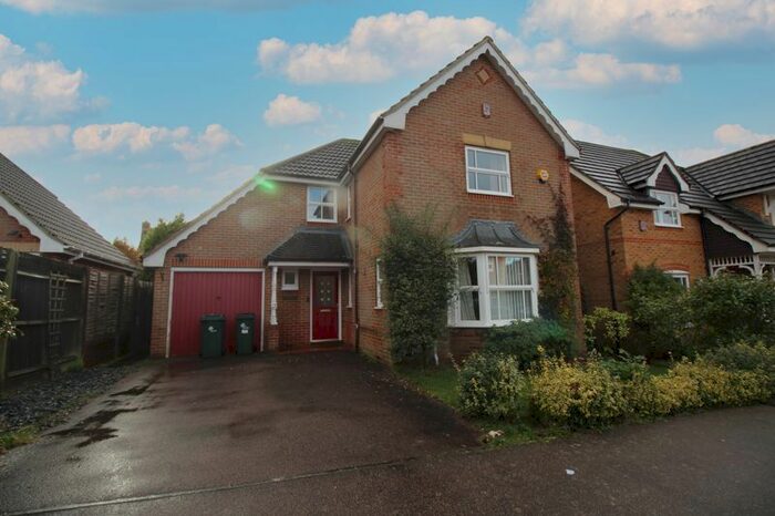 4 Bedroom Detached House To Rent In Henley Close, Maidenbower, Crawley RH10