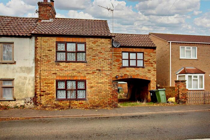 3 Bedroom End Of Terrace House For Sale In Downham Road, Outwell, Wisbech, PE14