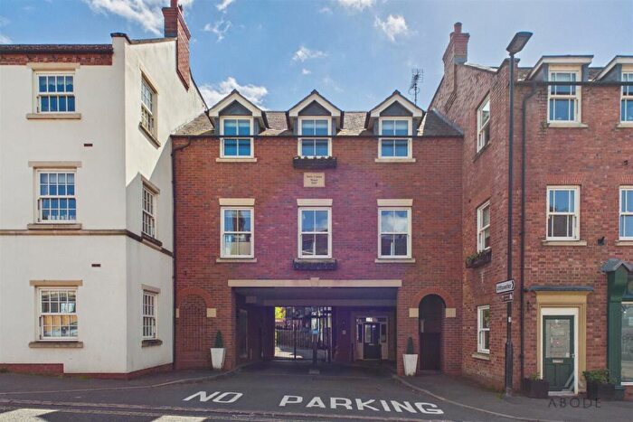 2 Bedroom Apartment For Sale In Burton Street, Tutbury, Burton-On-Trent, DE13