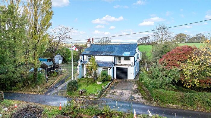 3 Bedroom Detached House For Sale In Mill House Lane, Brindle, Chorley, Lancashire, PR6