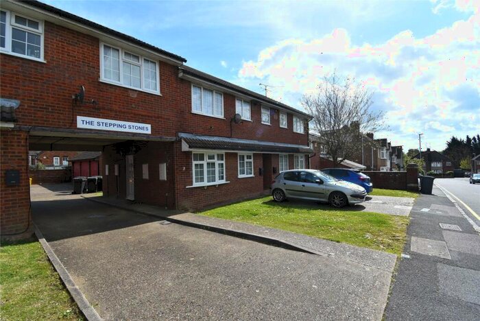 1 Bedroom Apartment To Rent In The Stepping Stones, Mount Pleasant Road, Luton, Bedfordshire, LU3