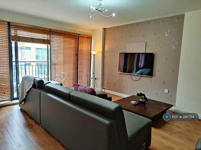 2 Bedroom Flat To Rent In Benson Street, Liverpool, L1