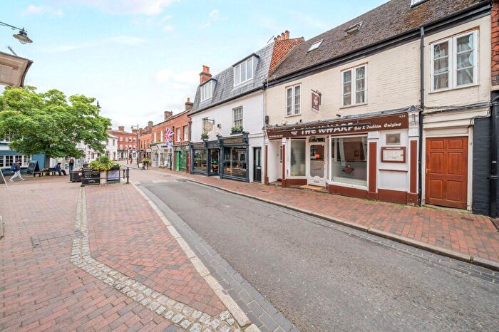 1 Bedroom Apartment To Rent In High Street, Godalming, GU7