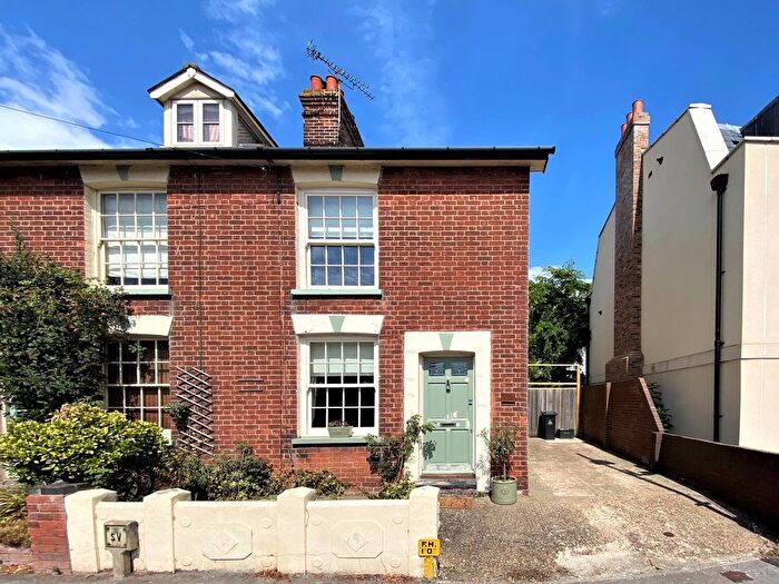 2 Bedroom Property To Rent In Mill Road, Maldon, CM9