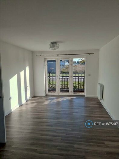 2 Bedroom Flat To Rent In Waterslade Way, Houghton Regis, Dunstable, LU5