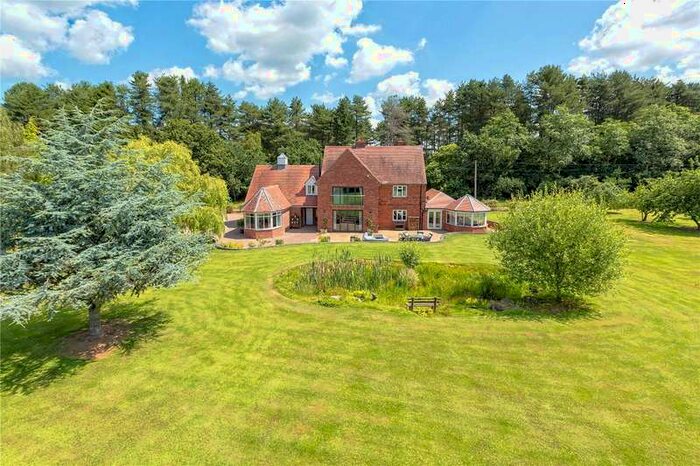 5 Bedroom Detached House To Rent In Old Hall Farm, Tenbury Road, Clows Top, Kidderminster, DY14