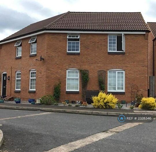 2 Bedroom Maisonette To Rent In Clarendon Close, Corby, NN18