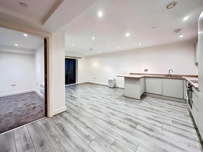 1 Bedroom Property To Rent In Mabgate, Leeds, West Yorkshire, LS9
