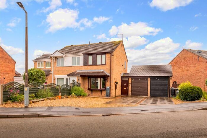 2 Bedroom Semi-Detached House To Rent In Elsham Crescent, Doddington Park, Lincoln, Z, LN6