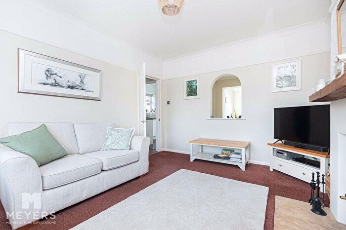 3 Bedroom Semi-Detached House For Sale In Gardner Road, Christchurch, BH23