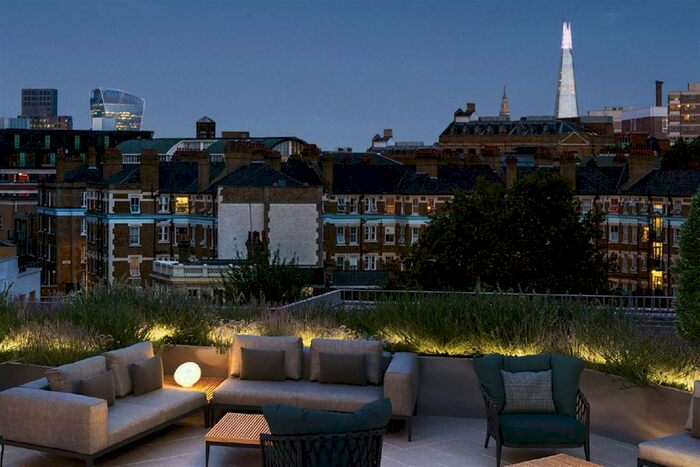1 Bedroom Flat To Rent In Emblem House, Salutation Gardens, WC1X