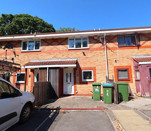 2 Bedroom Terraced House For Sale In Maryfield, Southampton, SO14
