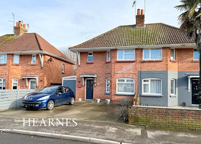 3 Bedroom Semi-Detached House For Sale In Legion Road, Hamworthy, Poole, BH15