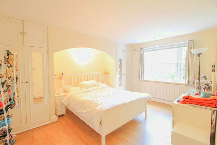 2 Bedroom Flat To Rent In Spencer House, Wimbledon Park Side, London, SW19