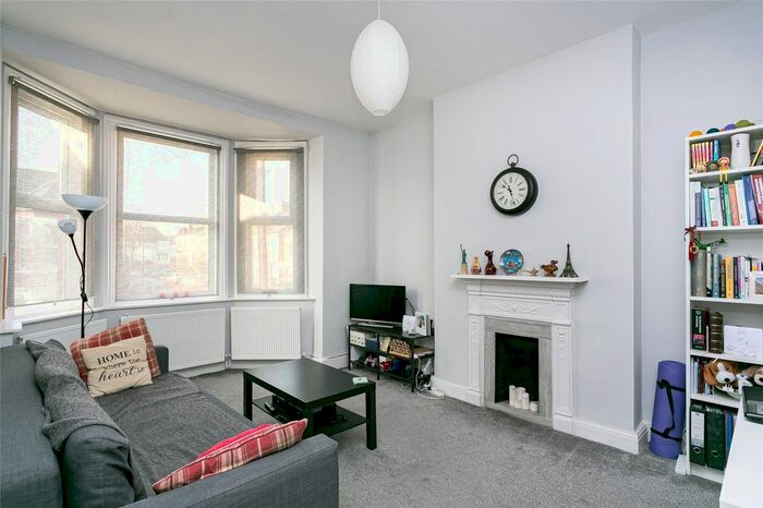 1 Bedroom Flat To Rent In Thurlby Road, London, SE27