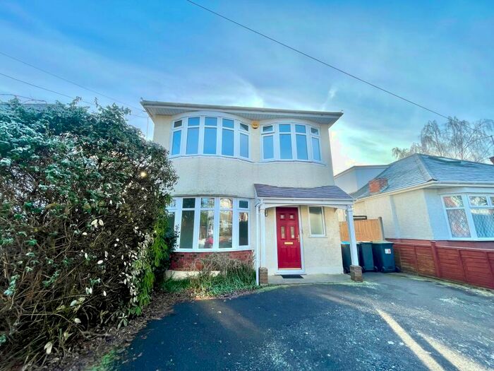 4 Bedroom Detached House To Rent In Nursery Road, BH9