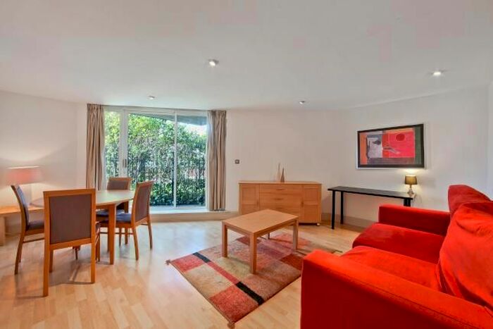 1 Bedroom Flat To Rent In Nova Building, Isle Of Dogs, Docklands, London, E14