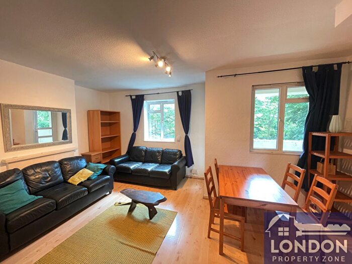 2 Bedroom Flat To Rent In Canonbury Park South, Islington, London, N1
