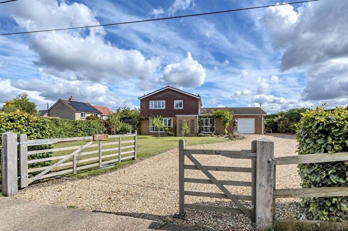 4 Bedroom Detached House For Sale In Park Road, Wetherden, Stowmarket, IP14