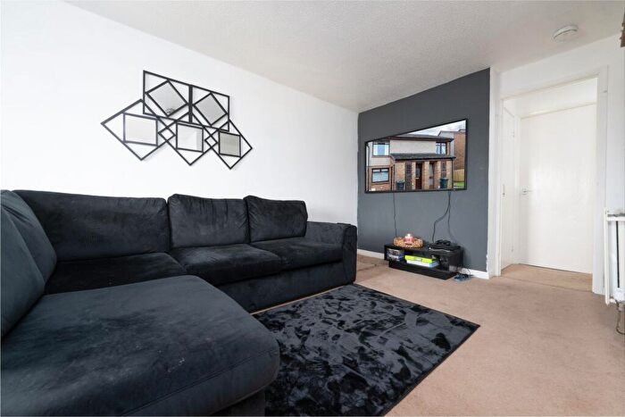 1 Bedroom Flat For Sale In Bournemouth Road, Gourock, PA19