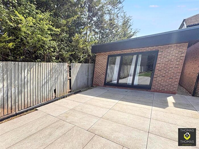 1 Bedroom Bungalow To Rent In Netheridge Close, Hempsted, Gloucester, GL2