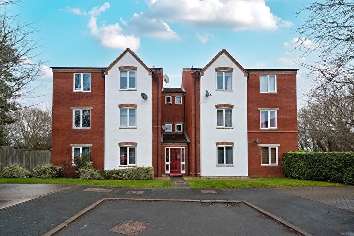1 Bedroom Flat For Sale In St. Hughs Rise, Didcot, OX11