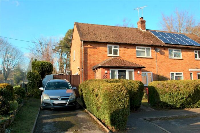 3 Bedroom Semi-Detached House To Rent In Knowles Meadow, Hill Brow, Liss, GU33