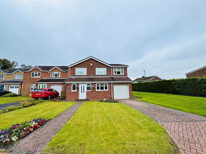 5 Bedroom Property For Sale In Glendale Close, East Herrington, Sunderland, SR3