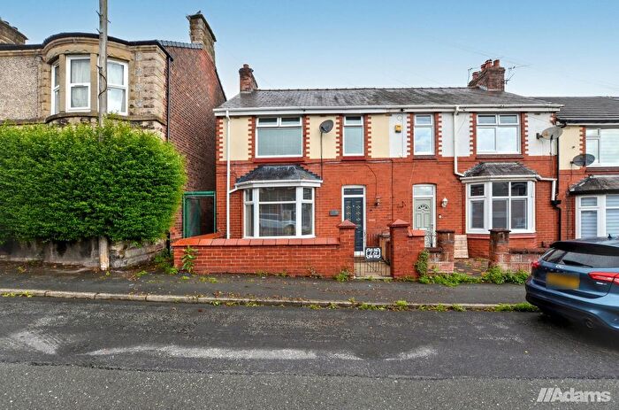 3 Bedroom End Terrace House For Sale In Picton Avenue, Runcorn, WA7