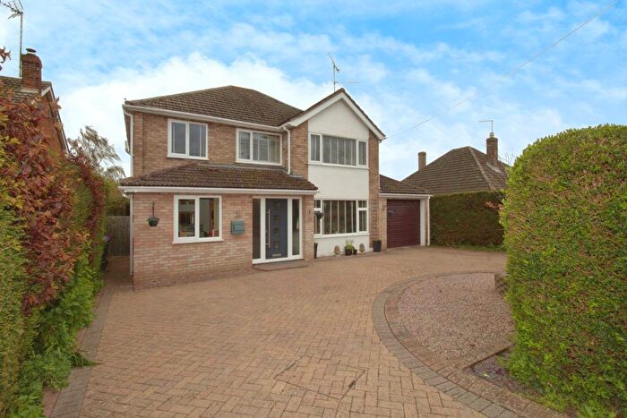 4 Bedroom Detached House For Sale In Eastgate, Deeping St James, PE6