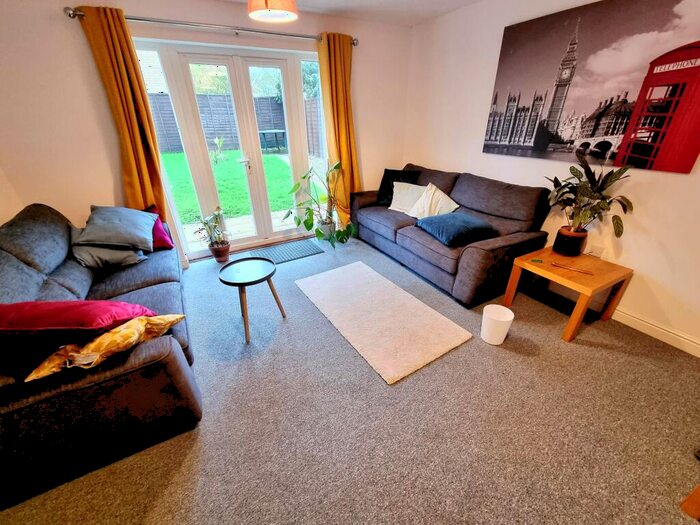 4 Bedroom House To Rent In Alicante Way, NR5